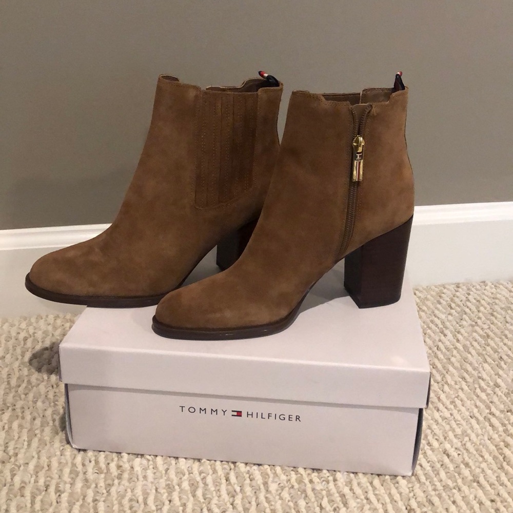 Tommy Hilfiger Ankle Suede Boots